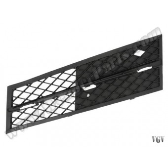 Tampon Izgarası F10 Ön Sol; Yarı-Kapalı 2010-13